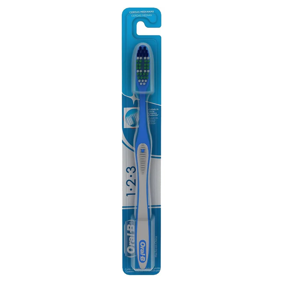 Escova Dental Oral B 1.2.3 Medias